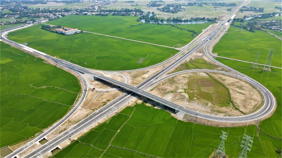 Động lực để “thiên đường nghỉ dưỡng” Nha Trang chuyển mình thành đô thị đáng sống